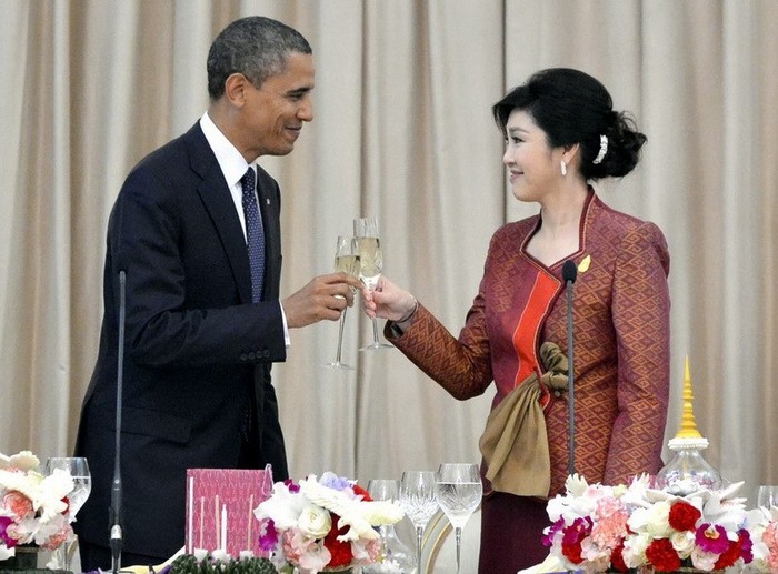 Yingluck Shinawatra luôn dành được thiện cảm từ các chính khách phái mày râu